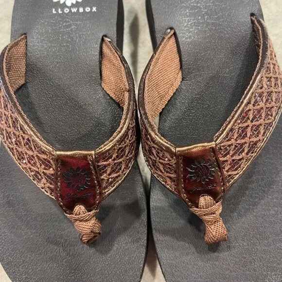 Yellow Box Norit Brown Comfort Flip Flops Women's Size 8 - Picture 6 of 7